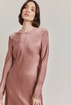 Mari Satin Midi Dress Midnight Mauve 9 Mari Satin Midi Dress Midnight Mauve -Ghost Fashion Store D06G041 L93 28935 650px 964px