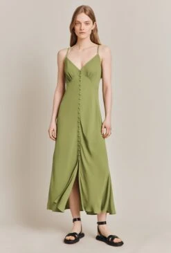Sofia Crepe Midi Dress Green -Ghost Fashion Store D06G069 J30 27869 650px 964px
