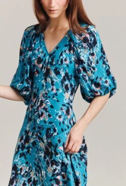 New Products -Ghost Fashion Store D07G030 Z77 28803 650px 964px