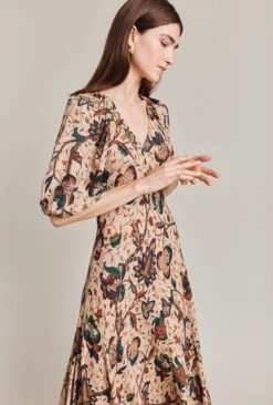 New Products -Ghost Fashion Store D07G030 Z87 28807 650px 964px