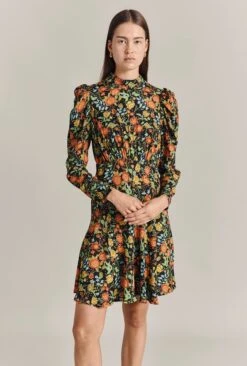 Margot Midi Dress Classic Floral 10 Margot Midi Dress Classic Floral -Ghost Fashion Store D07G046 Z09 29574 650px 964px