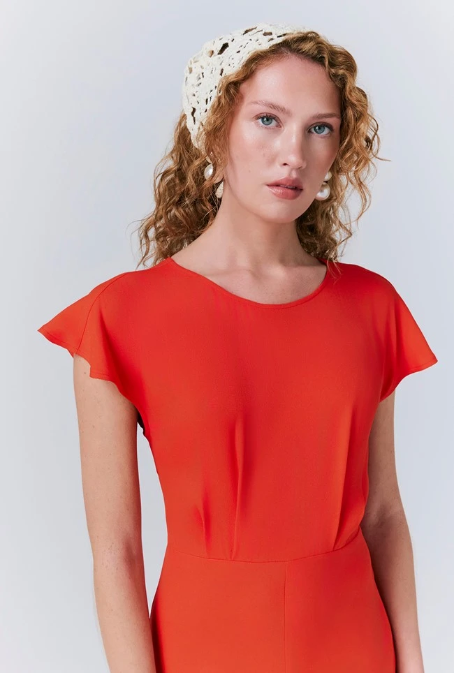 Alora Crepe Midi Dress 5 Alora Crepe Midi Dress - Image 3