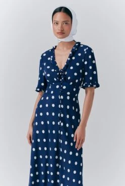 Saffie Crepe Polka Dot Button Through Dress 10 Saffie Crepe Polka Dot Button Through Dress -Ghost Fashion Store D10G046 Z70 33621 650px 964px