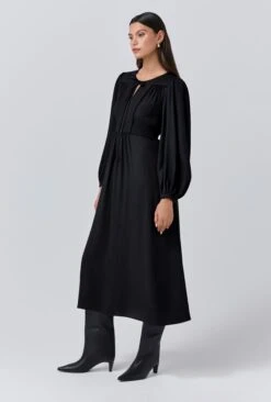 Layla Crepe Tie Neck Midi Dress 9 Layla Crepe Tie Neck Midi Dress -Ghost Fashion Store D11G006 A01 33827 650px 964px