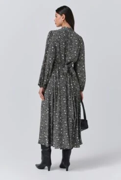 Petal Crepe V Neck Midi Waisted Dress -Ghost Fashion Store D11G041 ZA6 33943 650px 964px