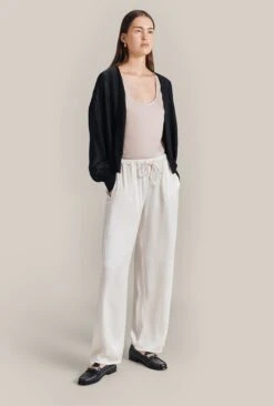 Anouk Satin Bomber Jacket Black -Ghost Fashion Store J07G004 A01 29080 650px 964px