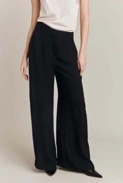 Brooke Wide-Leg Trousers Black