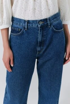 Amerie Denim Straight Leg Jeans 9 Amerie Denim Straight Leg Jeans -Ghost Fashion Store P09G003 K92 33575 650px 964px