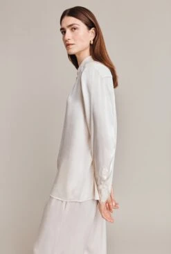 Ellie Satin Shirt Ivory 10 Ellie Satin Shirt Ivory -Ghost Fashion Store Q06G007A M12 28484 650px 964px
