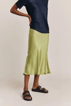 Ivy Satin Top Navy -Ghost Fashion Store Q06G008A K10 26634 650px 964px