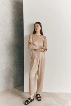 Efie Satin Long Sleeve Blouse Stone -Ghost Fashion Store Q06G010 N04 27054 650px 964px