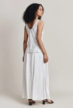 Margot Satin Top White Spot -Ghost Fashion Store Q06G020 Z70 28369 650px 964px