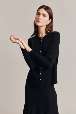 Alena Black Crepe Blouse Black -Ghost Fashion Store Q07G001 A01 28518 650px 964px