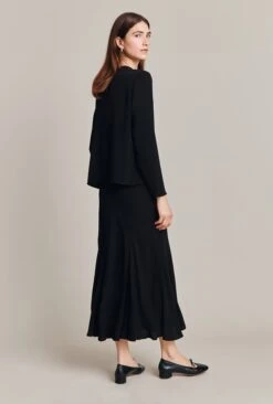 Alena Black Crepe Blouse Black -Ghost Fashion Store Q07G001 A01 28519 650px 964px