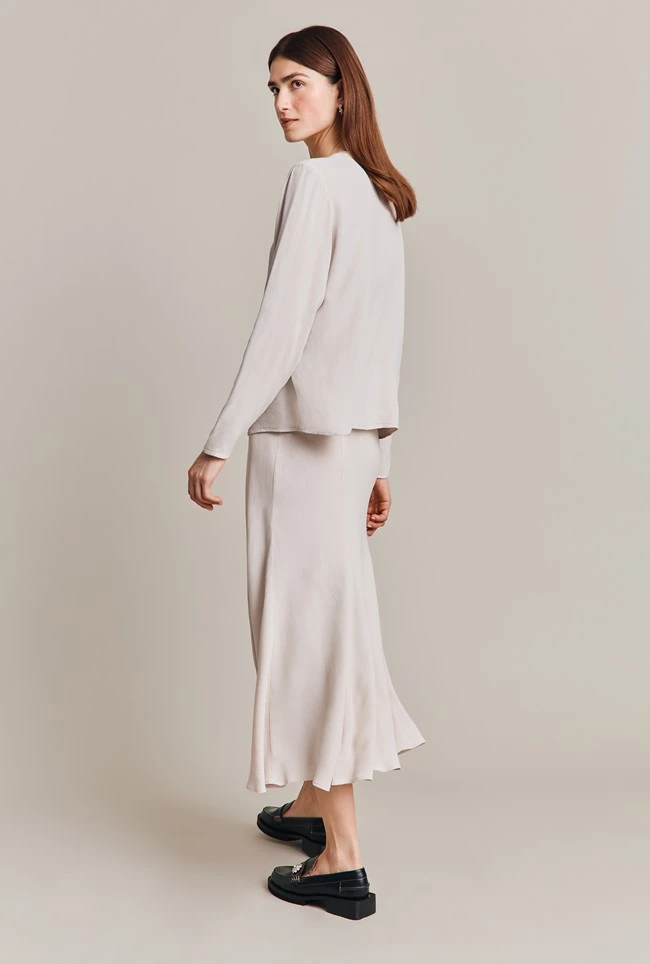 Alena Crepe Blouse Beige Pearly 7 Alena Crepe Blouse Beige Pearly - Image 5