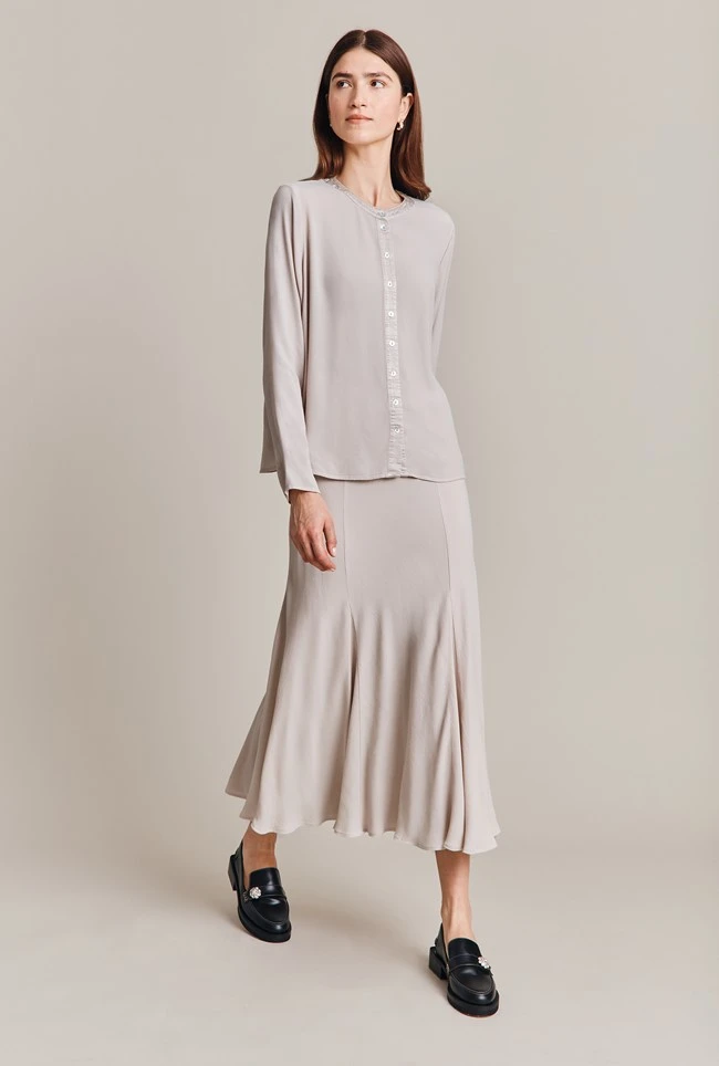 Alena Crepe Blouse Beige Pearly 4 Alena Crepe Blouse Beige Pearly - Image 2