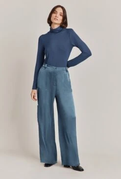 Fern Roll Neck Top Navy -Ghost Fashion Store Q07G010 K10 28870 650px 964px