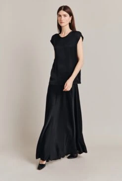 Melody Satin Short Sleeve Top Black -Ghost Fashion Store Q07G019 A01 29009 650px 964px