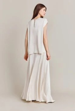 Melody Satin Short Sleeve Top Ivory -Ghost Fashion Store Q07G019 M12 28877 650px 964px