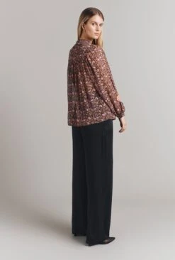 Jennifer Georgette Floral Blouse 9 Jennifer Georgette Floral Blouse -Ghost Fashion Store Q09G023 Z52 32584 650px 964px