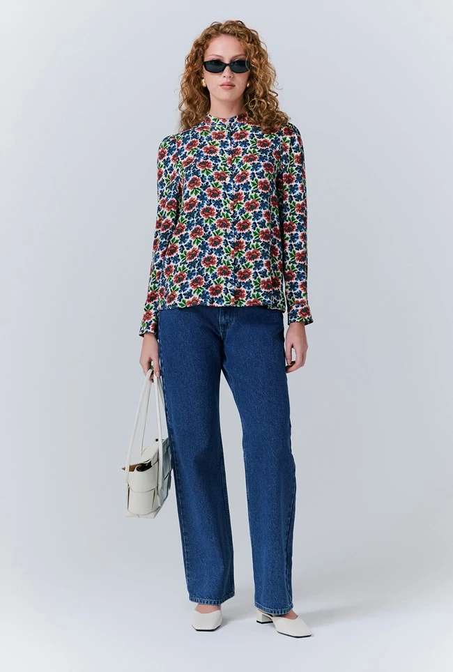 Lydie Crepe Floral Button Up Blouse 4 Lydie Crepe Floral Button Up Blouse - Image 2