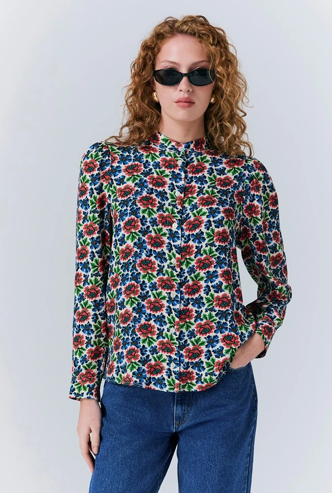 Lydie Crepe Floral Button Up Blouse 3 Lydie Crepe Floral Button Up Blouse