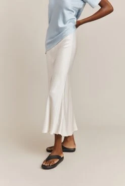 Luna Satin Slip Skirt Ivory -Ghost Fashion Store S05G002A M12 26704 650px 964px